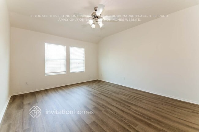 Building Photo - 4517 Dogwood Dr