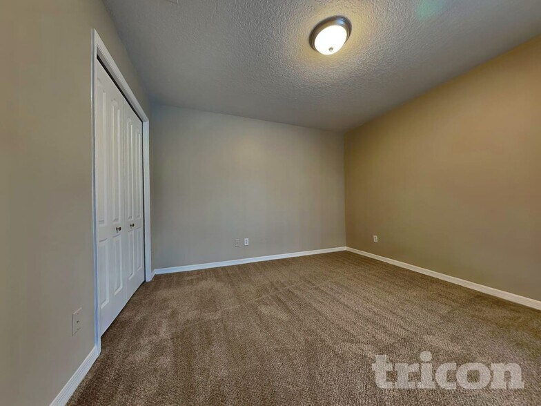 Building Photo - 1748 Pembrooke Way