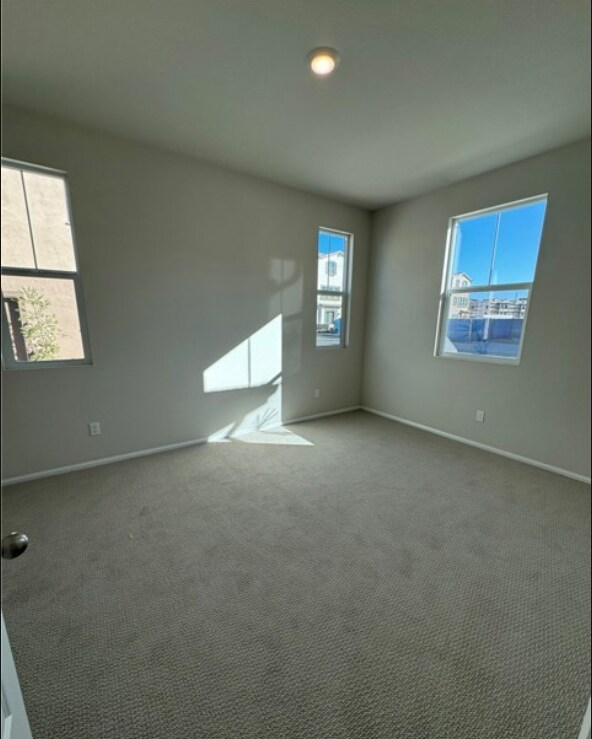 Building Photo - 40430 Melrose Dr