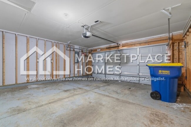 Building Photo - 5264 Brassie Dr
