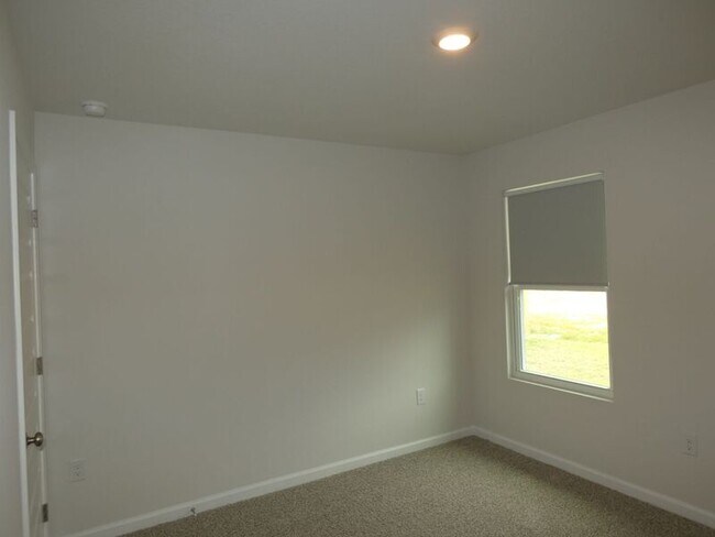 Building Photo - 8617 Tarsus Dr