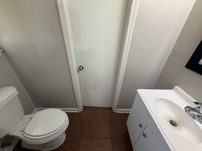 Building Photo - Charming 3BR/1.5BA Bartlett Area Home | Brick Fireplace, Tile Kitchen & Fenced Yard