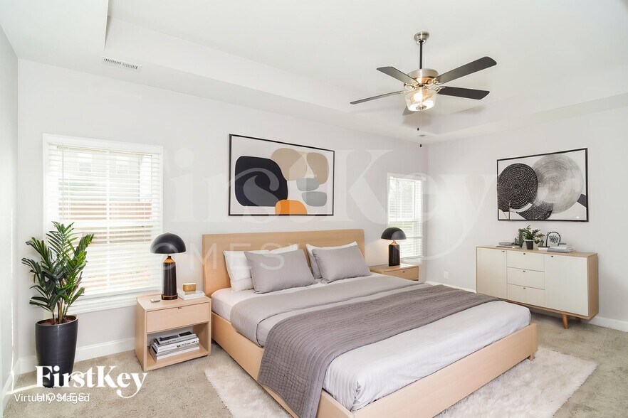 Building Photo - 1156 Charles Thomas Dr