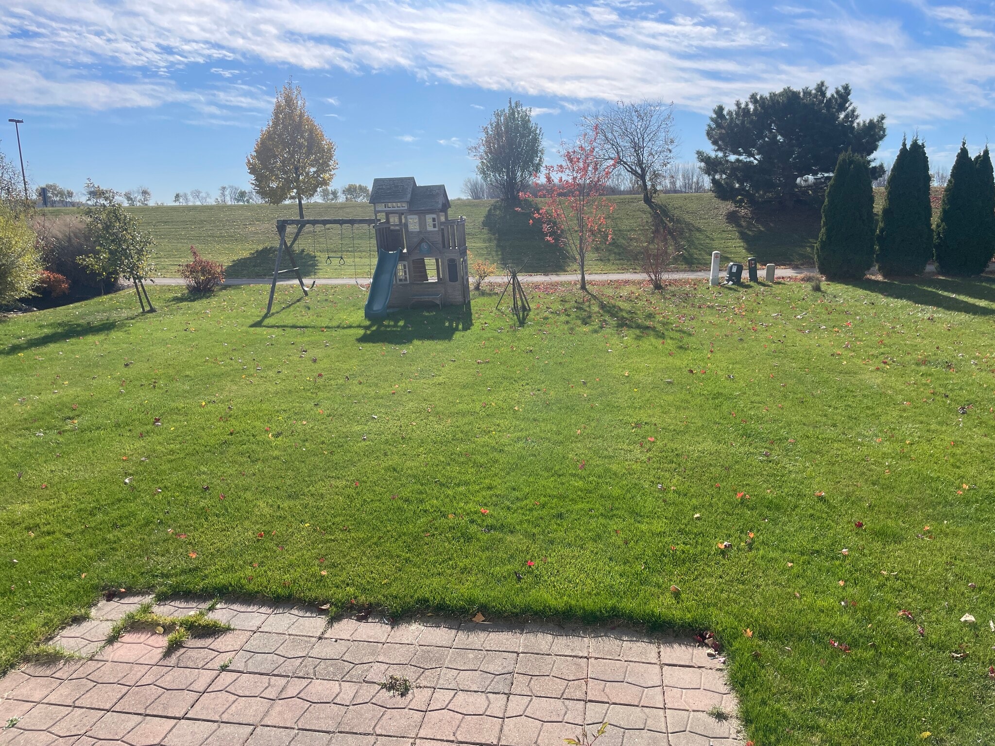 Building Photo - 3169 Pleasant St