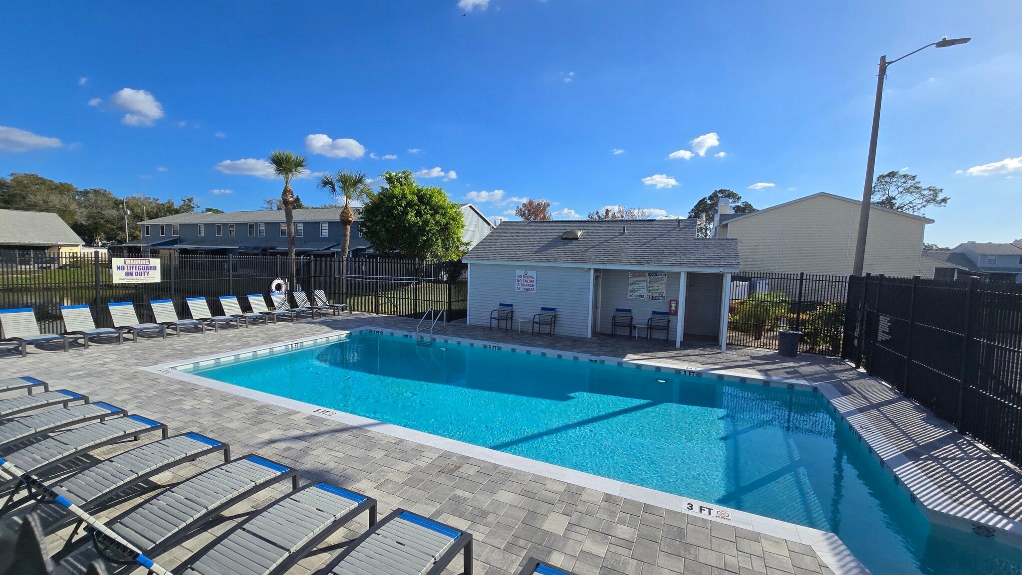 Building Photo - 12665 Castle Hill Dr