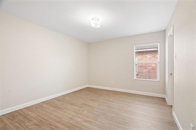 Building Photo - 1320 Lamar Ln