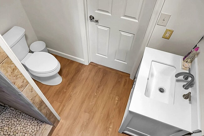 Building Photo - 7951 Doar Rd