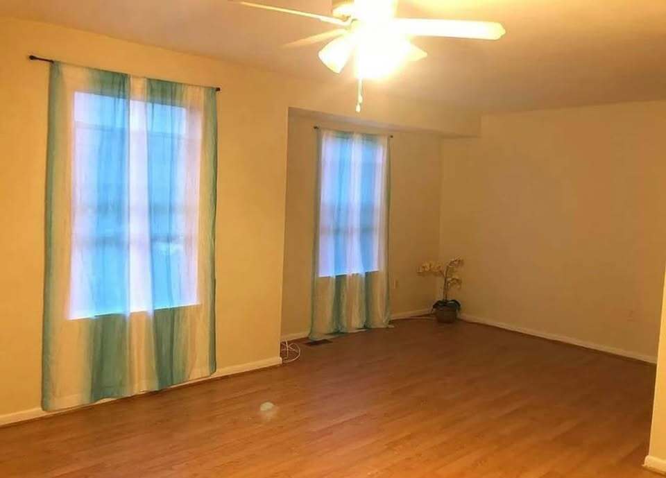 Building Photo - 1927 Fort Monroe Ct