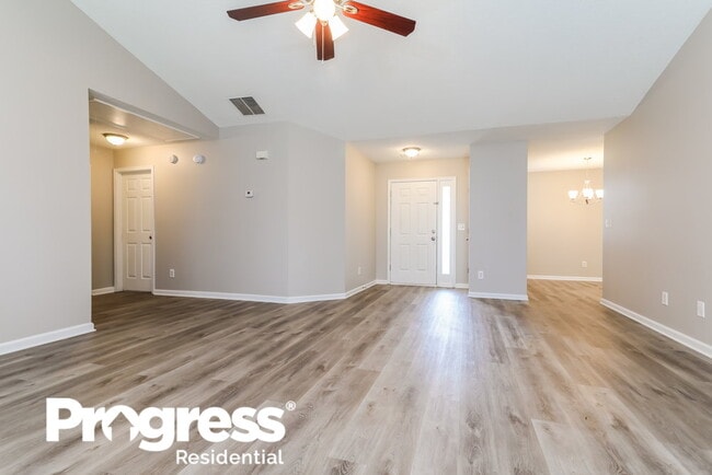 Building Photo - 865 Amelia Grove Ln SE