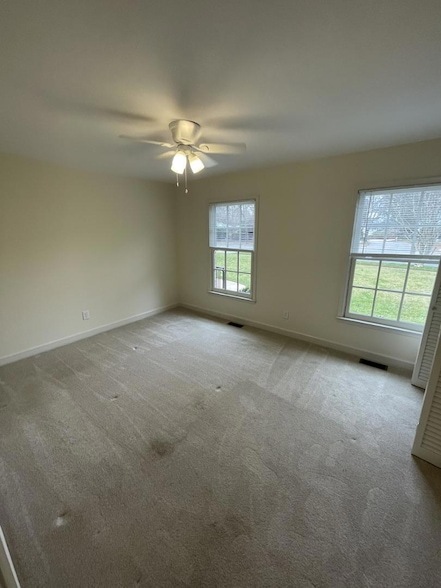 Building Photo - 717 Glen Eden Dr