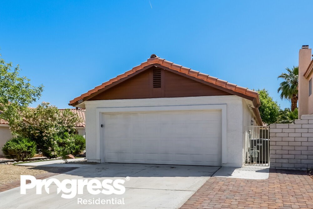 Building Photo - 350 Keating St