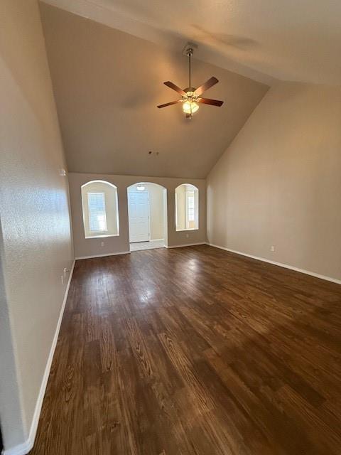 Building Photo - 610 Saddlehorn Dr