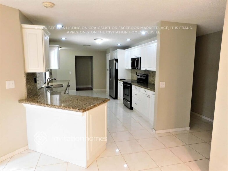 Building Photo - 9080 NW 13th St