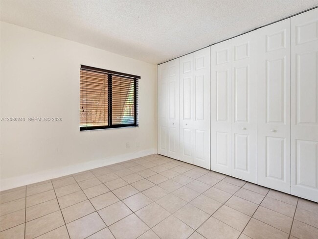Building Photo - 1424 SW 131st Pl Cir E