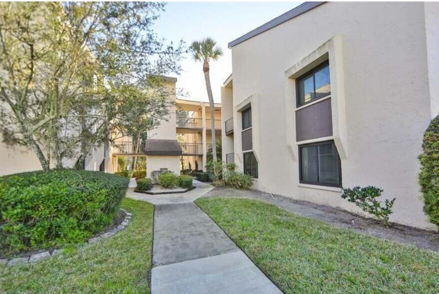 Building Photo - 2211 Belleair Rd