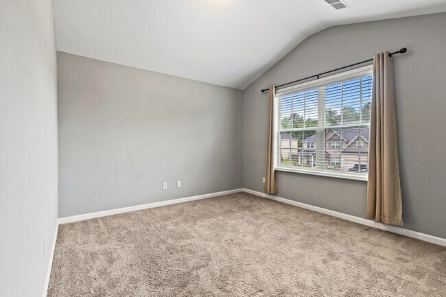 Building Photo - 830 W Richland Cir