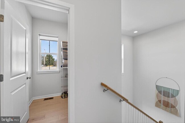 Building Photo - 22129 Clarksburg Rd