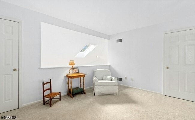 Building Photo - 14 Schindler Ct