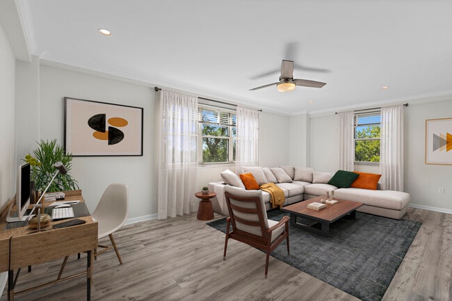 Primary Photo - Hawthorne Towers Apartments