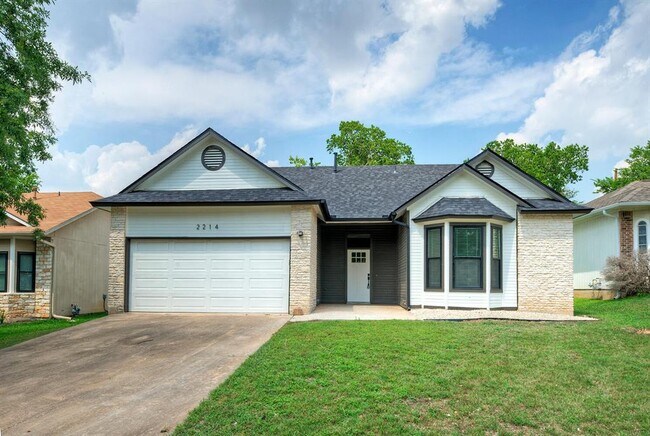 Building Photo - 2214 Big Hollow Dr