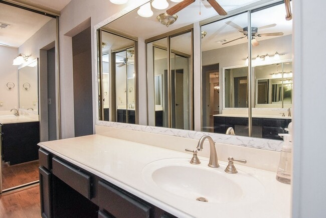 Building Photo - 9107 Wallingham Ct