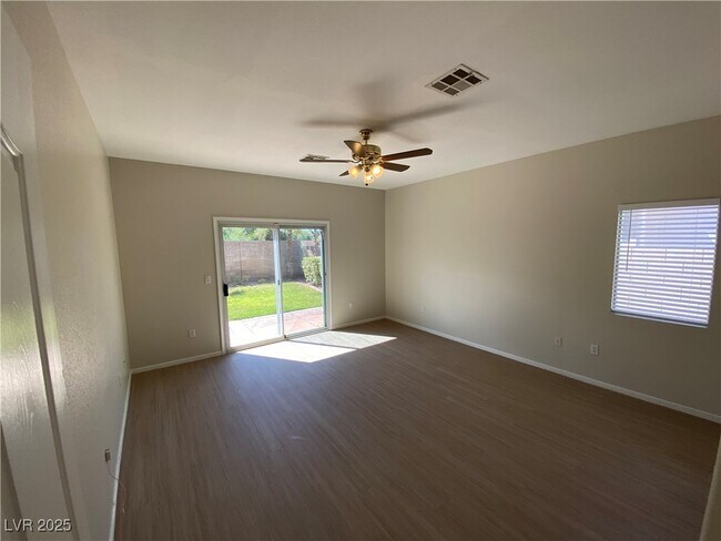 Building Photo - 2754 Grande Valley Dr