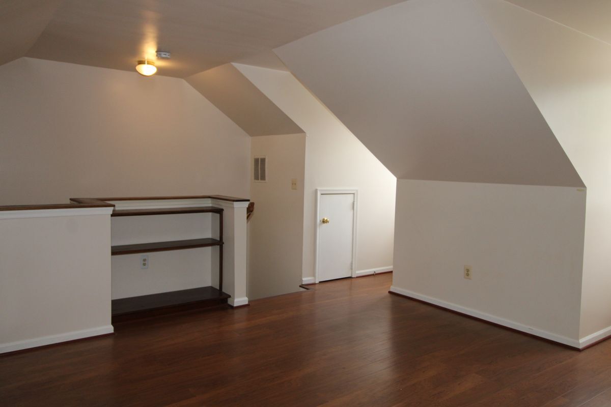 Building Photo - 11518 Brundidge Terrace