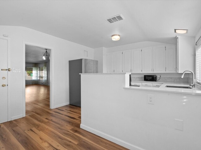 Building Photo - Perfect Remodeled Home in the Heart of Reno