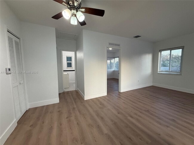 Building Photo - 2343 NW 14th St