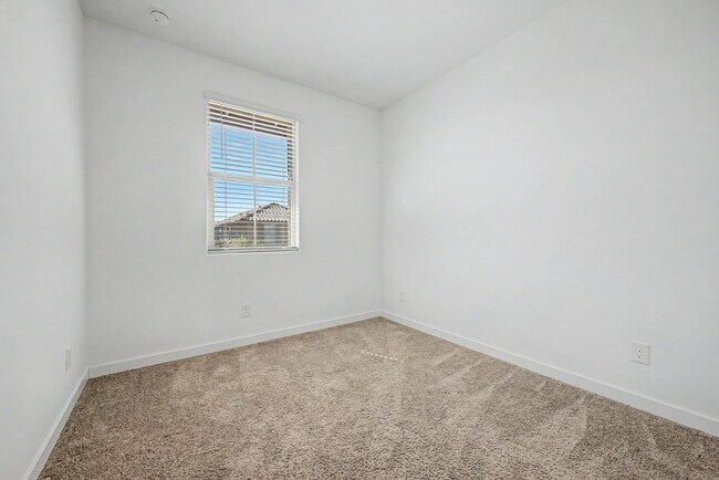 Building Photo - 1784 S Senate St