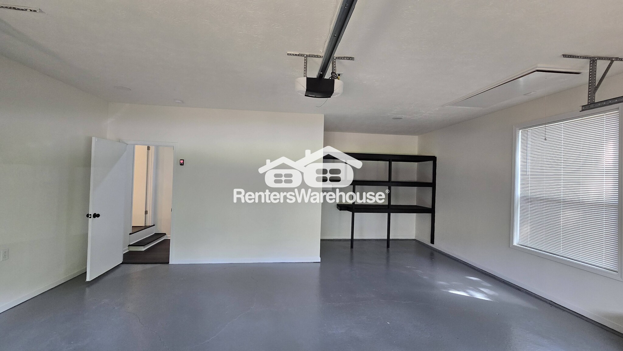 Building Photo - 5229 Rockbridge Dr