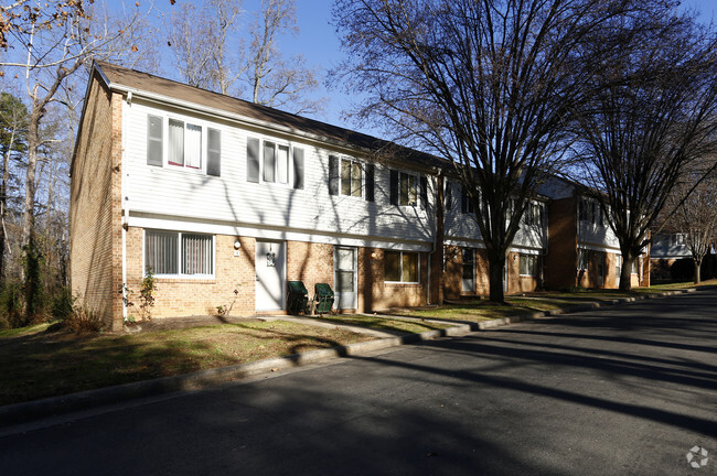 Brookwood Apartments - Roxboro, NC | Apartment Finder