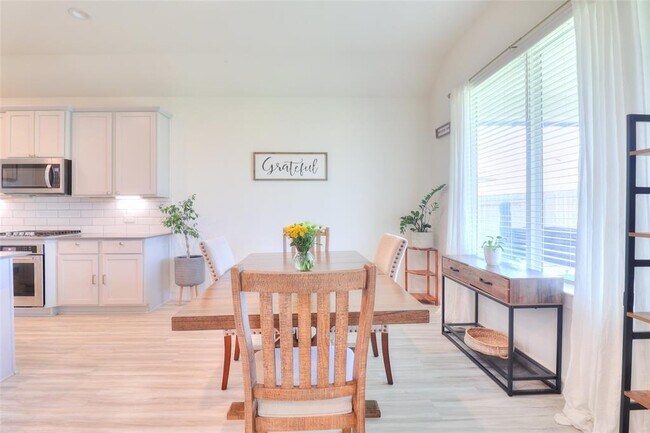 Building Photo - 4711 Torcello Fls Ln