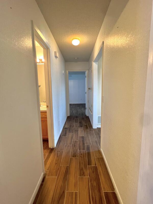 Building Photo - 5427 Ricci St