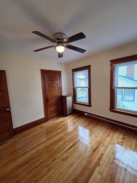 Building Photo - 15 Berkmans St