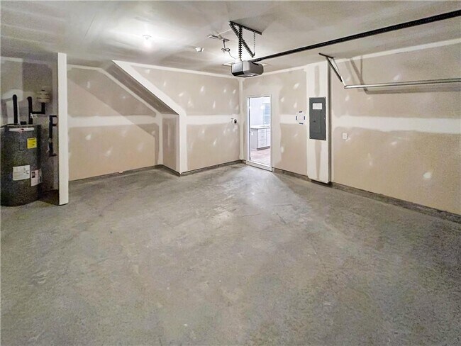 Building Photo - 203 Edna Trl