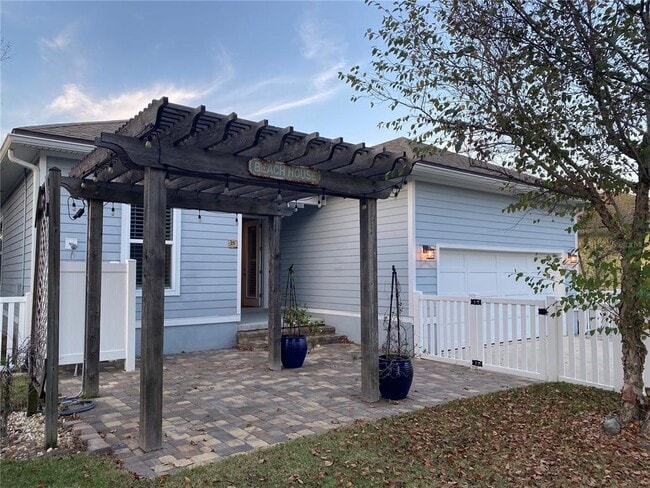 Building Photo - 25 Smiling Fish Ln