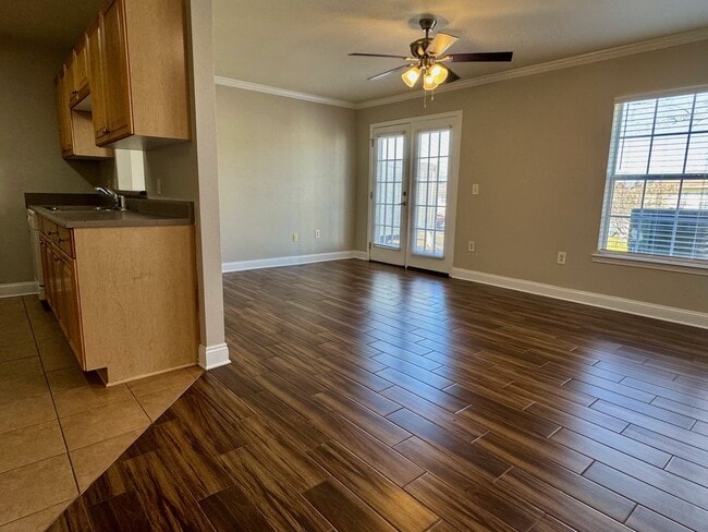 Living/Dining Combo - 581 Wingspan Way