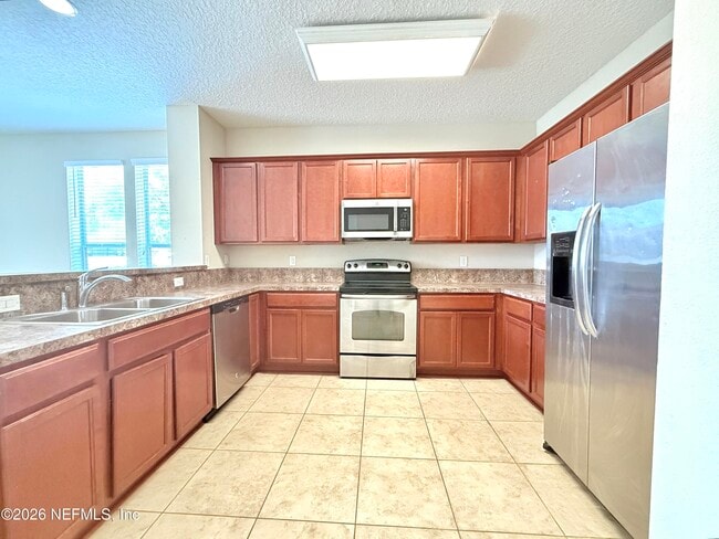 Building Photo - 3683 Hartsfield Forest Cir