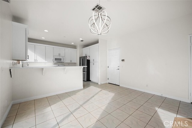 Building Photo - 6222 Villa Ryan Way