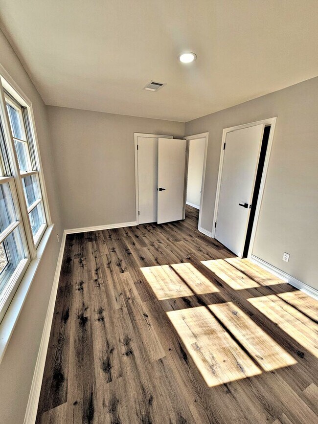 Building Photo - ***MOVE IN SPECIAL***HOUSE FOR RENT - HARTSELLE