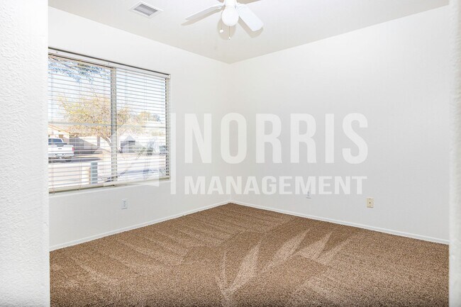 Building Photo - NO HOA in this Amazing Home in Santa Rosa ...
