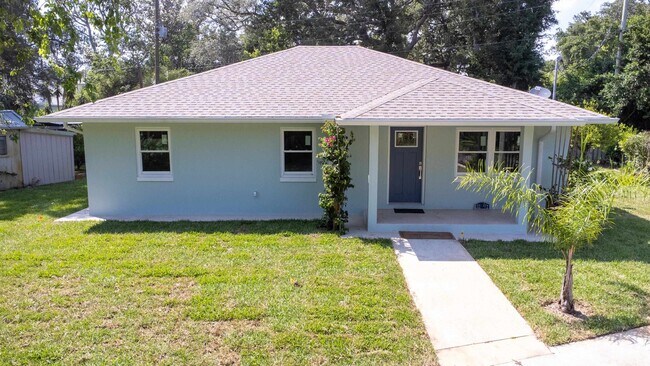 Primary Photo - 22 1/2 Fancher Ct