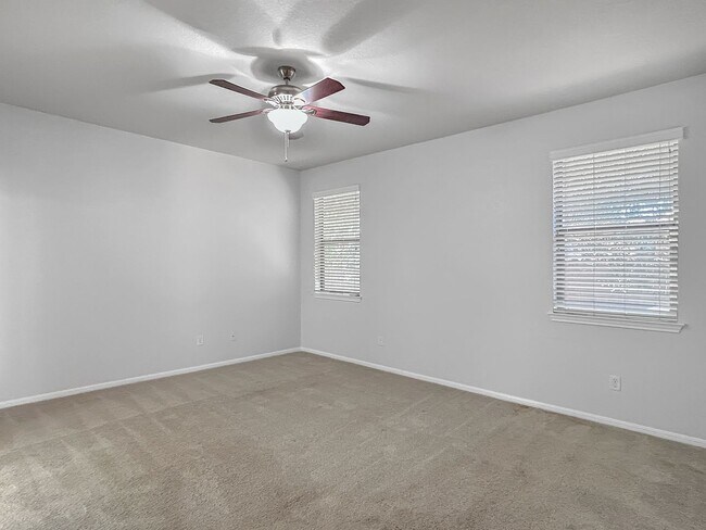 Building Photo - Spacious and Stylish in Schertz!