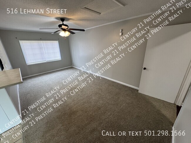 Building Photo - 516 Lehman Dr