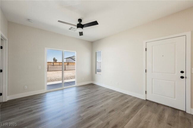 Building Photo - 5240 Denning St