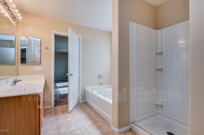 Building Photo - 6917 W St Charles Ave