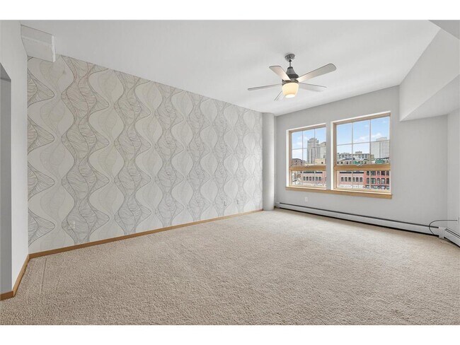 Building Photo - 111 N 4th Ave