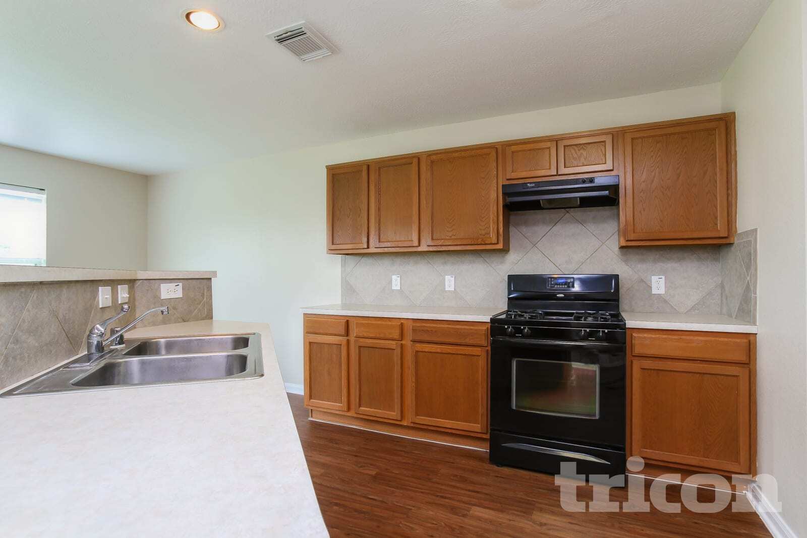 Building Photo - 3643 Fuller Bluff Dr