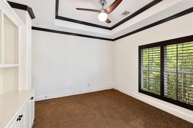 Building Photo - 4039 Holland Ave